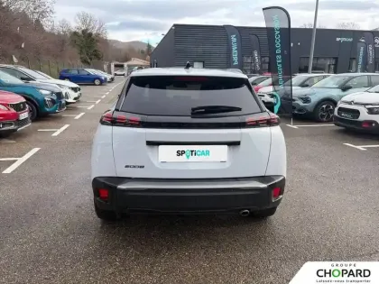 Photo 28 Peugeot 2008  BlueHDi 130 S&S EAT8
