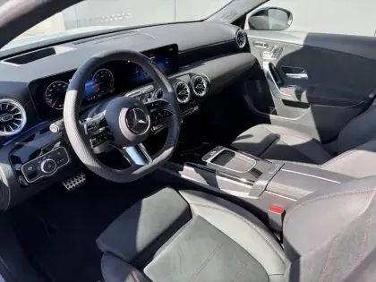 Photo 11 Mercedes Classe A  200
