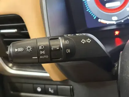 Photo 15 Nissan X-trail  e-POWER 213 ch e-4ORCE 5 Places