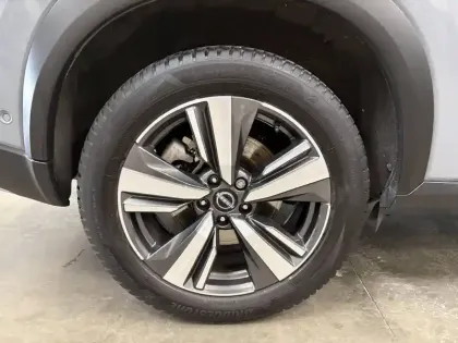 Photo 32 Nissan X-trail  e-POWER 213 ch e-4ORCE 5 Places