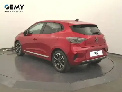 Photo 6 Renault Clio  E-Tech full hybrid 145