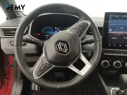 Photo 12 Renault Clio  E-Tech full hybrid 145