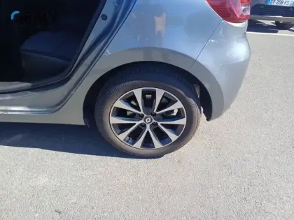 Photo 10 Renault Clio  TCe 90