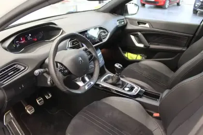 Photo 19 Peugeot 308  BlueHDi 130ch S&S BVM6