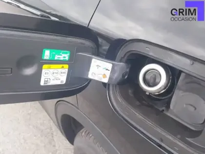 Photo 19 Ford Kuga  2.5 Duratec 180 ch FlexiFuel FHEV E85 Powershift