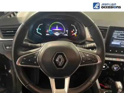 Photo 11 Renault Captur  E-Tech full hybrid 145