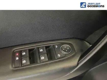 Photo 17 Renault Captur  E-Tech full hybrid 145