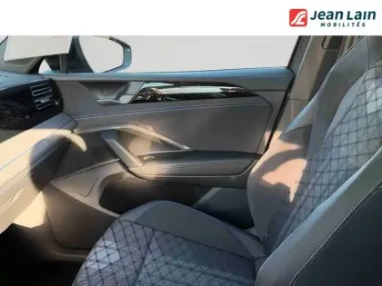 Photo 17 Volkswagen Tiguan  1.5 eHybrid 272ch DSG6