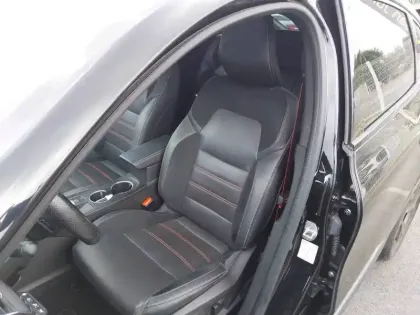 Photo 8 Renault Arkana  E-Tech hybride 145