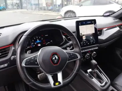 Photo 9 Renault Arkana  E-Tech hybride 145