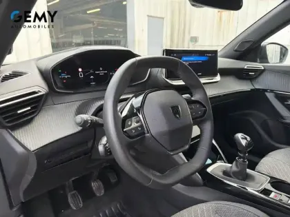 Photo 32 Peugeot 2008  100 S&S BVM6