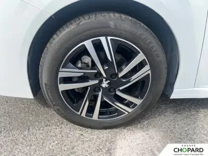 Photo 11 Peugeot 208  PureTech 100 S&S BVM6