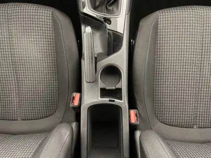 Photo 30 Peugeot 308  PureTech 110ch S&S BVM6
