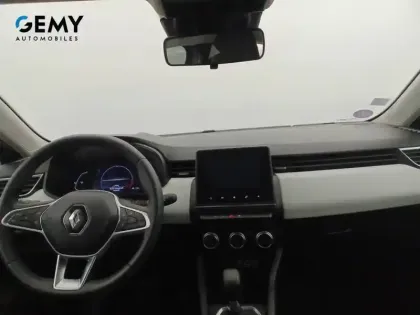Photo 7 Renault Clio  E-Tech full hybrid 145