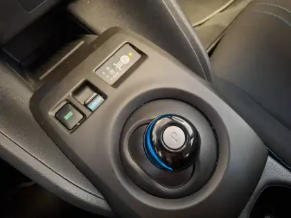 Photo 37 Nissan Leaf  Electrique 40kWh