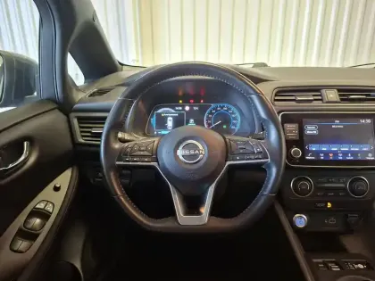 Photo 24 Nissan Leaf  Electrique 40kWh