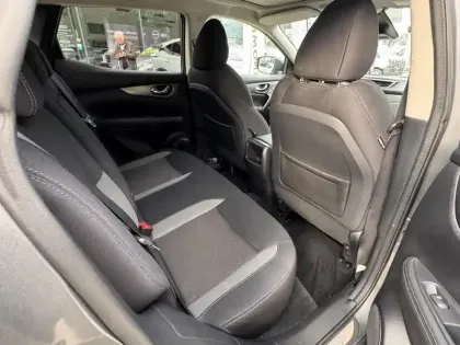 Photo 15 Nissan Qashqai  1.3 DIG-T 140ch N-Connecta 2019 Euro6-EVAP