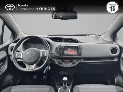 Photo 13 Toyota Yaris  100 VVT-i Dynamic ConfTSS LCA