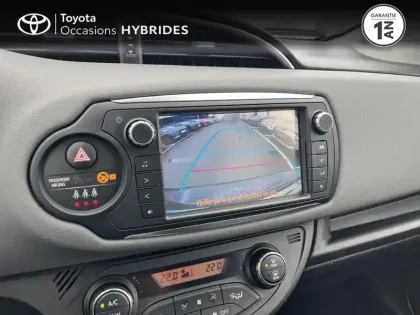 Photo 6 Toyota Yaris  100 VVT-i Dynamic ConfTSS LCA