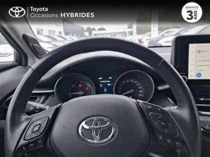 Photo 12 Toyota C-HR  2.0 Hybride 184ch Collection E-CVT