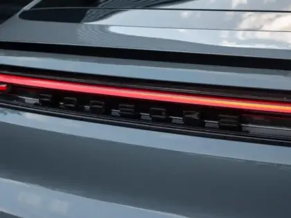 Photo 6 Porsche Cayenne  Coupé 3.0 V6 470ch E-Hybrid