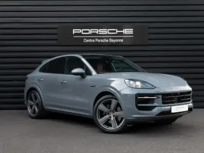 Photo 9 Porsche Cayenne  Coupé 3.0 V6 470ch E-Hybrid