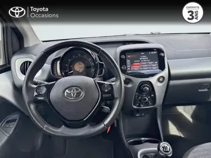 Photo 8 Toyota Aygo  1.0 VVT-i 72ch x-pop 5P MY19