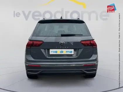 Photo 6 Volkswagen Tiguan  1.5 TSI 150ch Life Business DSG7