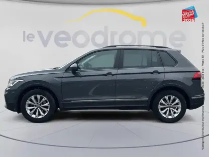Photo 8 Volkswagen Tiguan  1.5 TSI 150ch Life Business DSG7