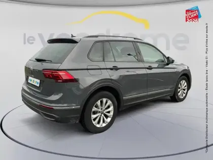 Photo 5 Volkswagen Tiguan  1.5 TSI 150ch Life Business DSG7