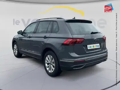 Photo 7 Volkswagen Tiguan  1.5 TSI 150ch Life Business DSG7