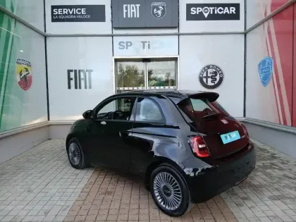 Photo 6 Fiat 500  1.0 FireFly 65ch hybrid Icône Pack Confort