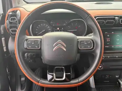 Photo 12 Citroën C3 Aircross  PureTech 110ch S&S Shine