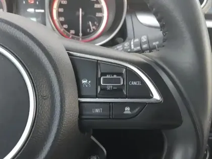 Photo 11 Suzuki Swift  1.2 Dualjet Hybrid 83ch Pack