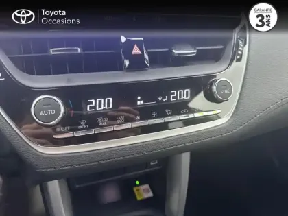 Photo 14 Toyota Corolla  cross 1.8 140ch Design