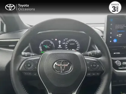 Photo 5 Toyota Corolla  cross 1.8 140ch Design