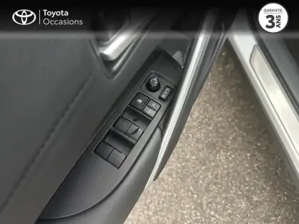 Photo 13 Toyota Corolla  cross 1.8 140ch Design