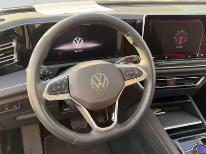Photo 9 Volkswagen Tiguan  1.5 eTSI 150ch Elegance DSG7