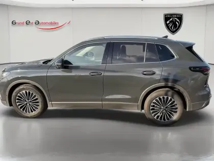 Photo 7 Volkswagen Tiguan  1.5 eTSI 150ch Elegance DSG7