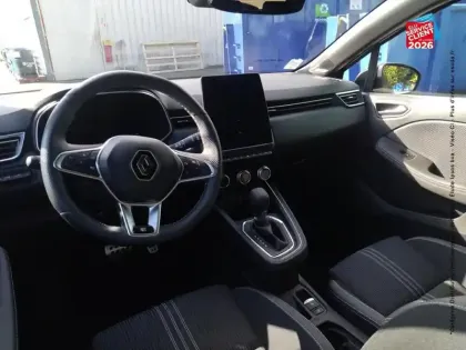 Photo 14 Renault Clio  1.6 E-Tech hybride 145ch Engineered