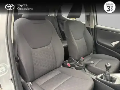 Photo 5 Toyota Yaris  120 VVT-i Dynamic Business 5p MC24