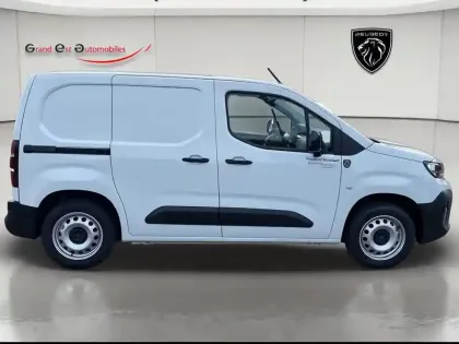 Photo 6 Peugeot Partner  M  Diesel 130ch Automatique