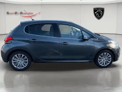 Photo 7 Peugeot 208  1.2 PureTech 110ch Allure S&S EAT6 5cv 5p