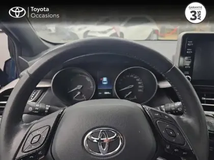 Photo 12 Toyota C-HR  1.8 Hybride 122ch Dynamic