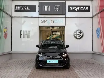 Photo 16 Fiat 500  1.0 FireFly 65ch hybrid Icône Pack Confort