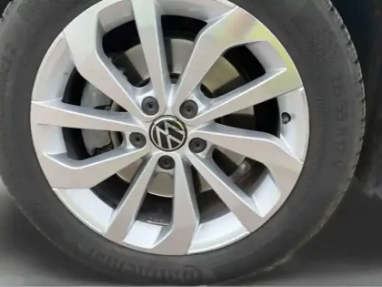 Photo 9 Volkswagen T-roc  2.0 TDI 150ch Style DSG7