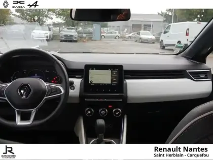 Photo 9 Renault Clio  1.6 E-Tech 145ch full hybrid Techno