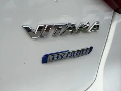 Photo 11 Suzuki Vitara  1.4 Boosterjet Hybrid 129ch Privilège Allgrip