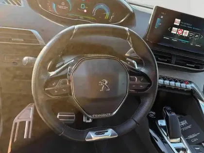 Photo 10 Peugeot 3008  HYBRID 225ch GT e-EAT8