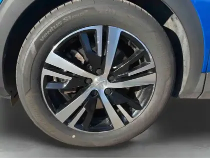 Photo 8 Peugeot 3008  HYBRID 225ch GT e-EAT8